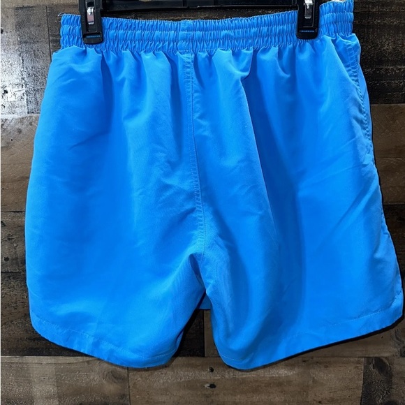 Chubbies RARE limited edition tropical paradise reversible swim shorts - Picture 5 of 8